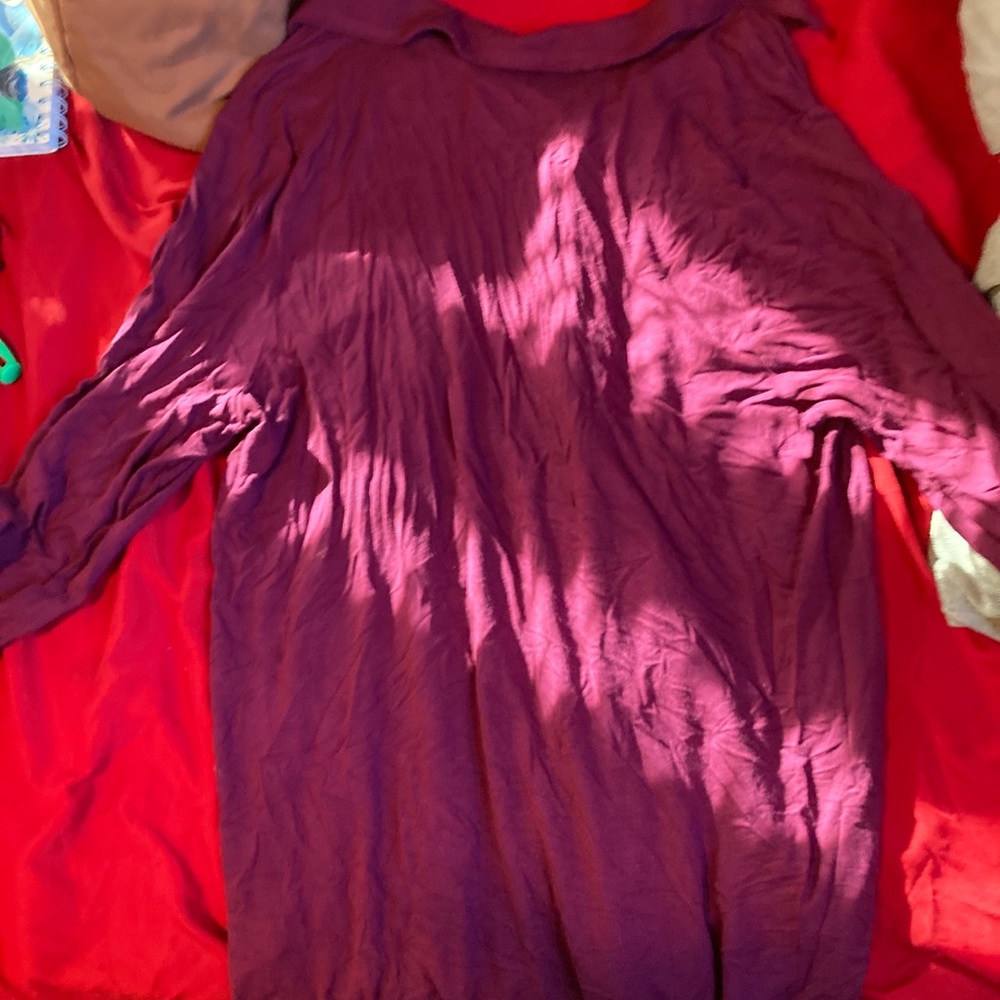 Magenta Blouse - Picture 2 of 2